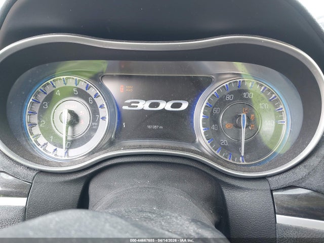 Продажа на аукционе авто 2015 Chrysler 300 Limited, vin: 2C3CCARG2FH736599, номер лота: 44667685
