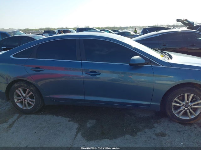 Продаж на аукціоні авто 2017 Hyundai Sonata, vin: 5NPE24AFXHH510235, номер лоту: 44667692