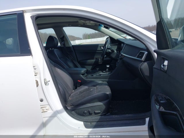 Продажа на аукционе авто 2019 Kia Optima Ex, vin: 5XXGU4L11KG333677, номер лота: 44667702