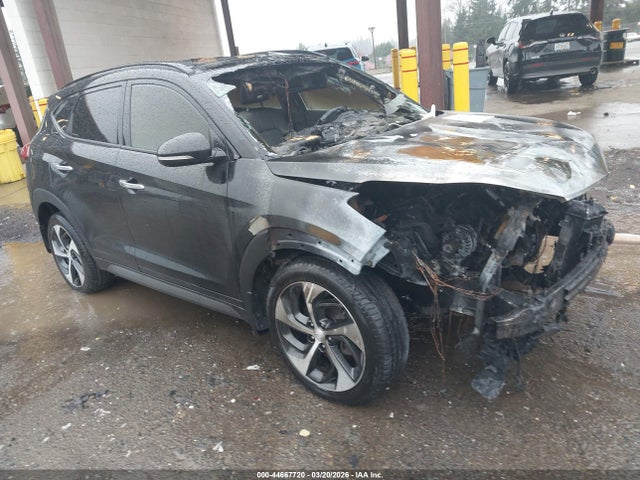 2016 HYUNDAI TUCSON KM8J3CA23GU237142