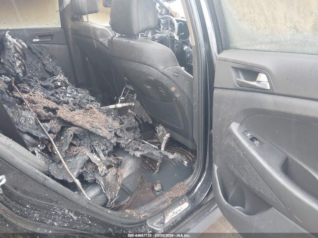 2016 HYUNDAI TUCSON KM8J3CA23GU237142 Photo 7