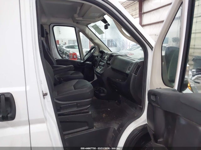 3C6TRVCG5LE141853 RAM Promaster 2500 High Roof 136 Wb