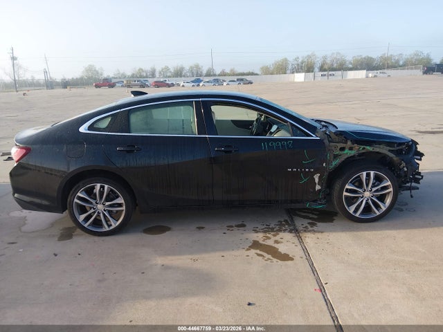 1G1ZE5ST2RF211247 Chevrolet Malibu Fwd 2lt
