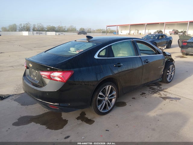 1G1ZE5ST2RF211247 Chevrolet Malibu Fwd 2lt