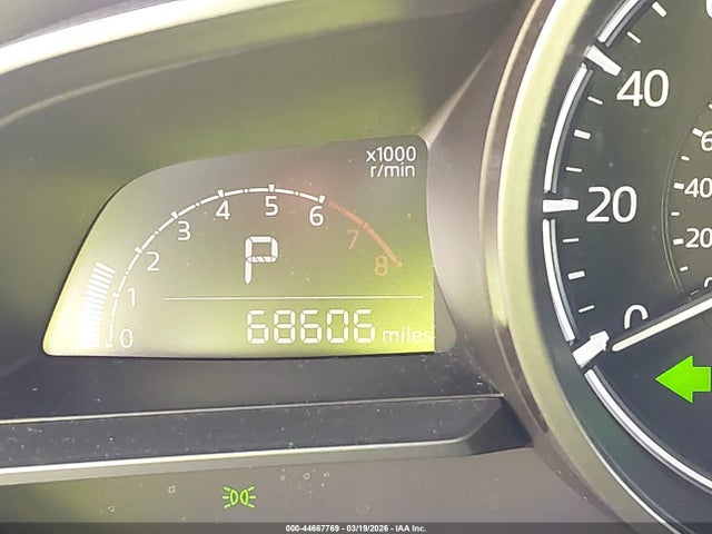 3MZBN1L3XJM204919 Mazda Mazda3 Touring