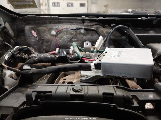 44667778 :رقم المزاد ، JTDKDTB30G1133738 vin ، 2016 Toyota Prius C One مزاد بيع