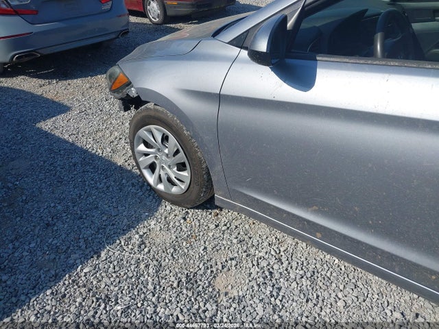 Hyundai ELANTRA SE 2017 5NPD74LF9HH132077 Image 21