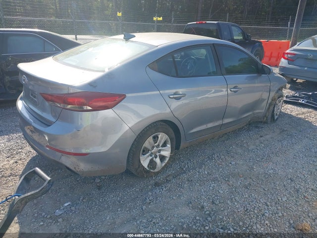 Hyundai ELANTRA SE 2017 5NPD74LF9HH132077 Image 4