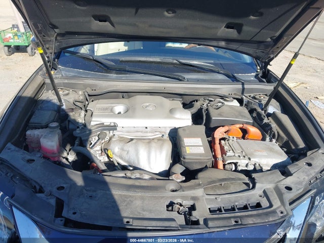 JTHBW1GG4H2163460 Lexus ES 300H