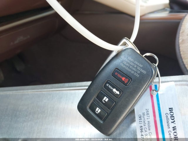 JTHBW1GG4H2163460 Lexus ES 300H