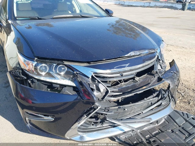 JTHBW1GG4H2163460 Lexus ES 300H