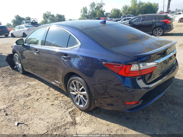 JTHBW1GG4H2163460 Lexus ES 300H