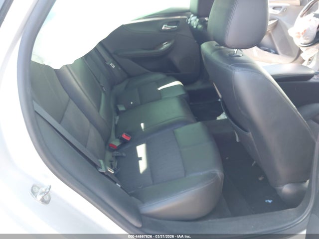 1G1125S3XFU105920 Chevrolet Impala 2lt