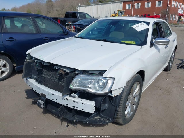 44667852 :رقم المزاد ، 2C3CCASG1FH854573 vin ، 2015 Chrysler 300c Platinum Awd مزاد بيع