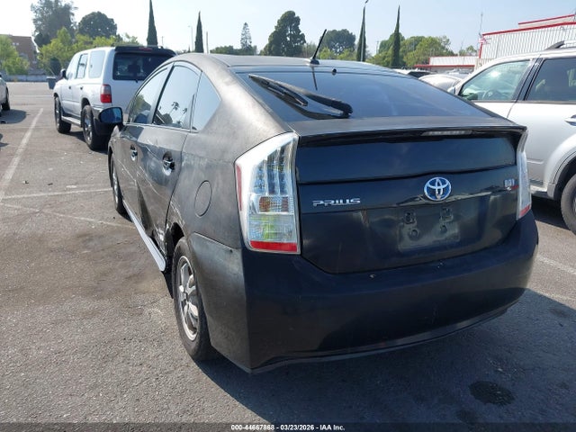 44667868 :رقم المزاد ، JTDKN3DU7B1388253 vin ، 2011 Toyota Prius Three مزاد بيع