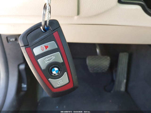 Продажа на аукционе авто 2017 Bmw 330i, vin: WBA8B9G56HNU09151, номер лота: 44667872