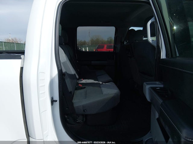 Ford F-150 Xlt 2022 1FTEW1EP4NKD27450 Image 8