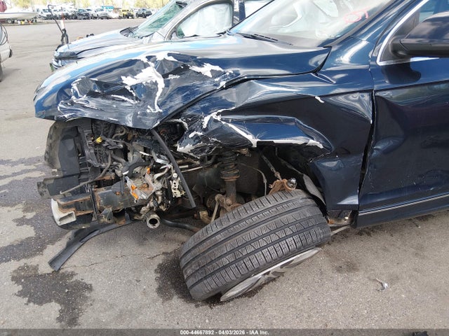 Продажа на аукционе авто 2011 Audi Q7 3.0 Tdi Premium, vin: WA1LMAFE5BD000351, номер лота: 44667892