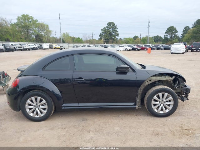 Продаж на аукціоні авто 2017 Volkswagen Beetle #pinkbeetle/1.8t Classic/1.8t S, vin: 3VWF17AT2HM617057, номер лоту: 44667899