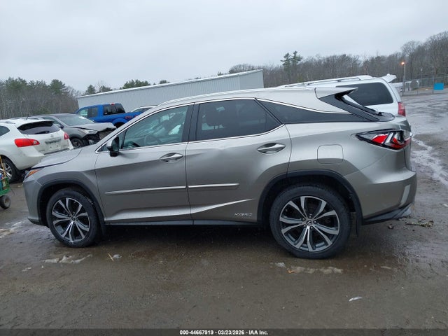 44667919 :رقم المزاد ، 2T2BGMCA1KC036221 vin ، 2019 Lexus Rx 450h مزاد بيع