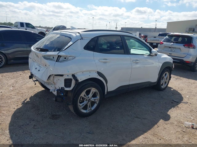 44667924 :رقم المزاد ، KM8K62AB6PU062147 vin ، 2023 Hyundai Kona Sel مزاد بيع