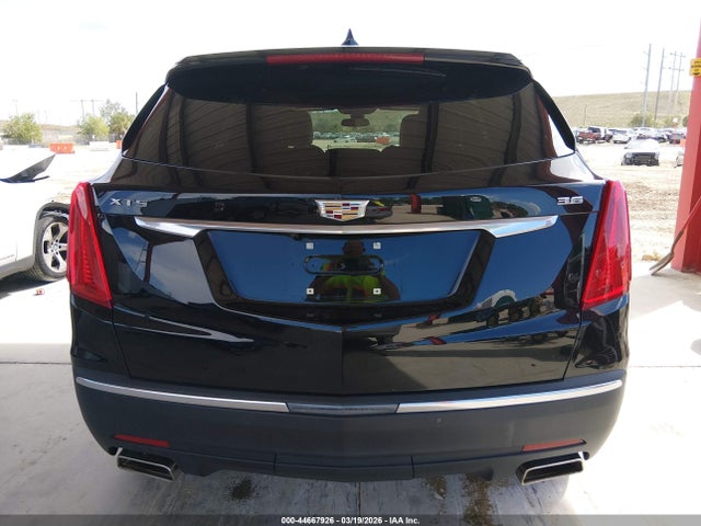 44667926 :رقم المزاد ، 1GYKNCRS1KZ298180 vin ، 2019 Cadillac Xt5 Luxury مزاد بيع