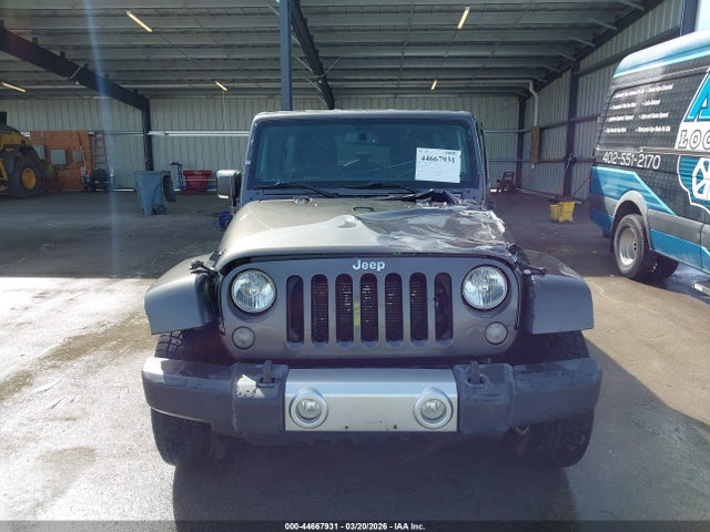 44667931 :رقم المزاد ، 1C4HJWEG8EL237494 vin ، 2014 Jeep Wrangler Unlimited Sahara مزاد بيع