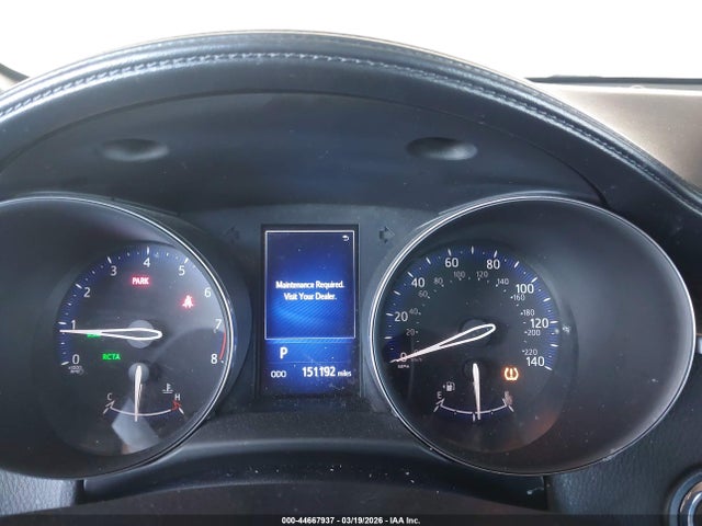 NMTKHMBXXJR004363 Toyota C-hr Xle Premium