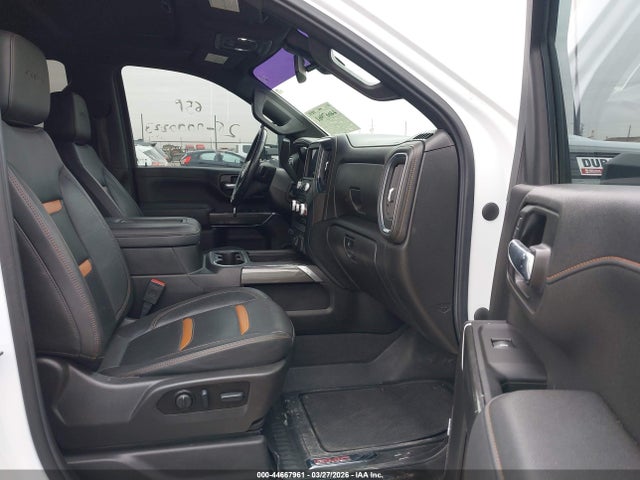 44667961 :رقم المزاد ، 1GT49PEY4NF221815 vin ، 2022 Gmc Sierra 2500hd 4wd  Standard Bed At4 مزاد بيع