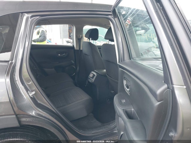 44667969 :رقم المزاد ، 3CZRZ2H31PM748233 vin ، 2023 Honda Hr-v Awd Lx مزاد بيع