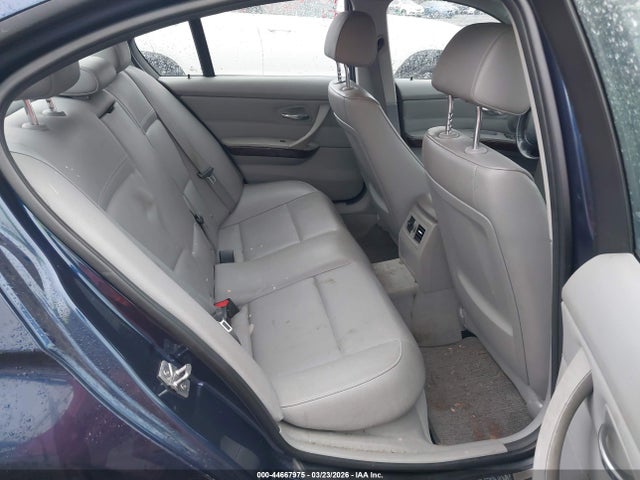 2011 BMW 328I WBAPK5G5XBNN30714 Photo 7