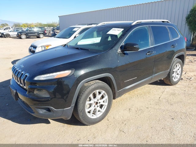 1C4PJMCS8EW187783 Jeep Cherokee Latitude