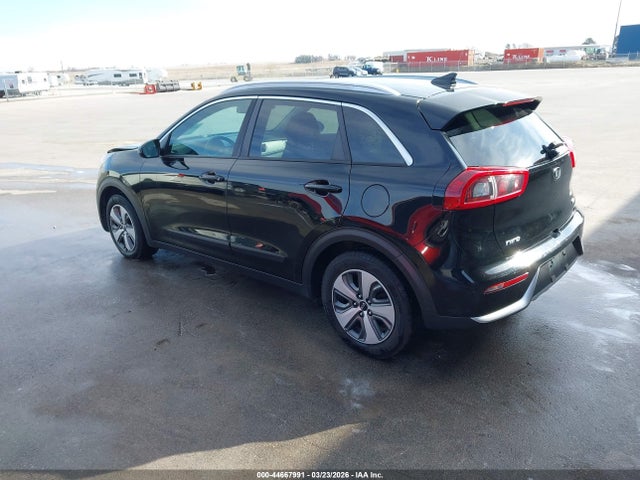 44667991 :رقم المزاد ، KNDCB3LCXH5063703 vin ، 2017 Kia Niro Lx مزاد بيع