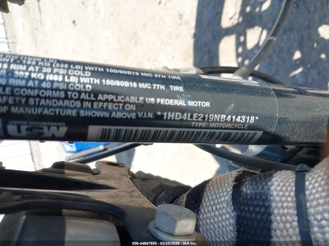 1HD4LE219NB414318 Harley-Davidson Xl883 N