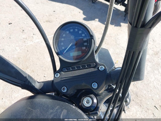 1HD4LE219NB414318 Harley-Davidson Xl883 N