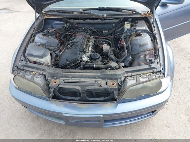 44667997 :رقم المزاد ، WBABS33421JY41393 vin ، 2001 Bmw 325ci مزاد بيع