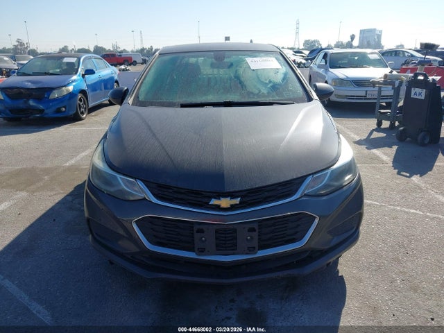1G1BE5SM2H7270012 Chevrolet Cruze Lt Auto