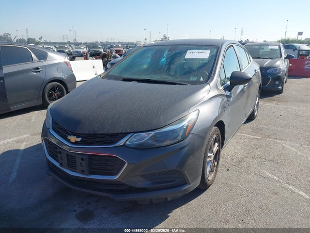 1G1BE5SM2H7270012 Chevrolet Cruze Lt Auto