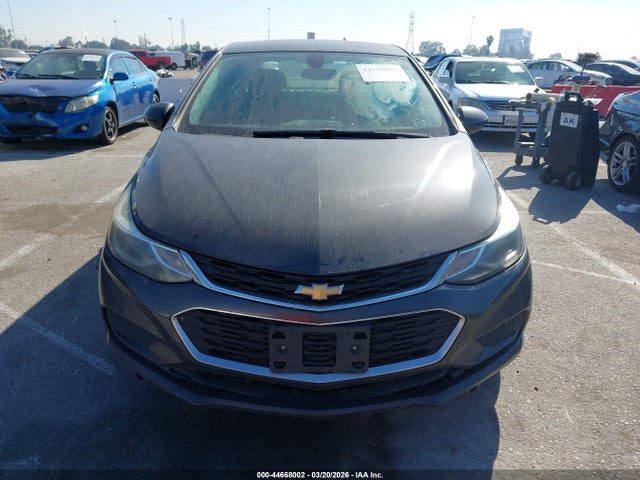 1G1BE5SM2H7270012 Chevrolet Cruze Lt Auto
