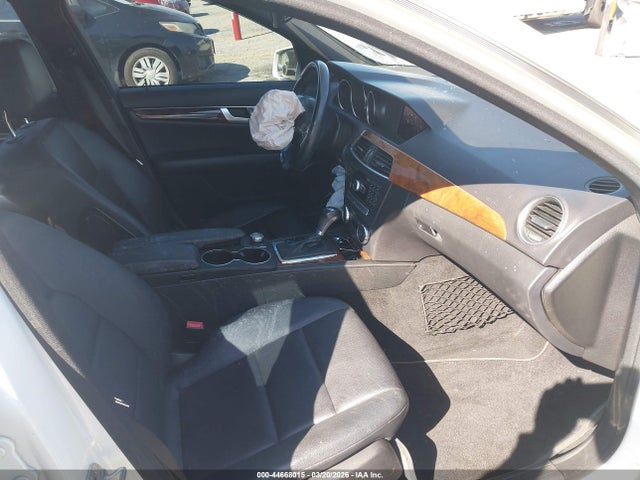 Aukcja sprzedaży 2012 Mercedes-benz C 250 Sport, vin: WDDGF4HB6CA614954, numer aukcji: 44668015