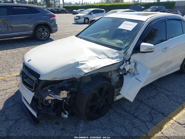 Aukcja sprzedaży 2012 Mercedes-benz C 250 Sport, vin: WDDGF4HB6CA614954, numer aukcji: 44668015