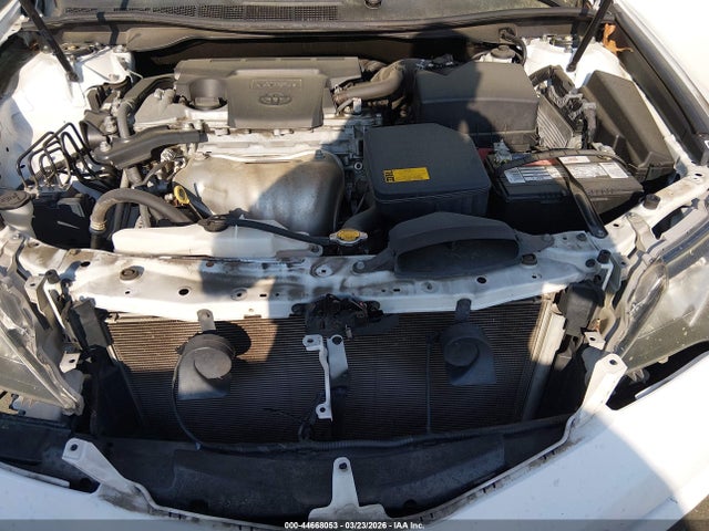 2014 Toyota Camry Se მანქანა იყიდება აუქციონზე, vin: 4T1BF1FK1EU392195, აუქციონის ნომერი: 44668053