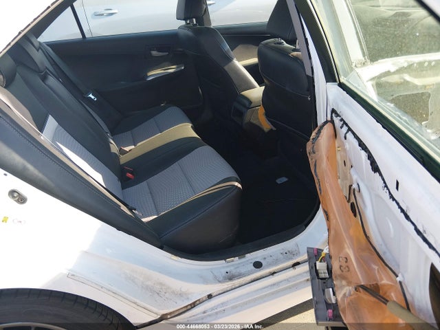 2014 Toyota Camry Se მანქანა იყიდება აუქციონზე, vin: 4T1BF1FK1EU392195, აუქციონის ნომერი: 44668053
