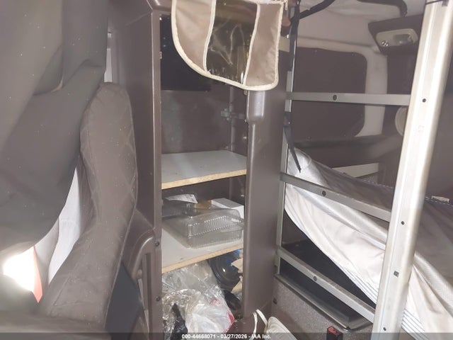 Продаж на аукціоні авто 2014 Volvo Vn Vnl, vin: 4V4NC9TJ4EN160080, номер лоту: 44668071