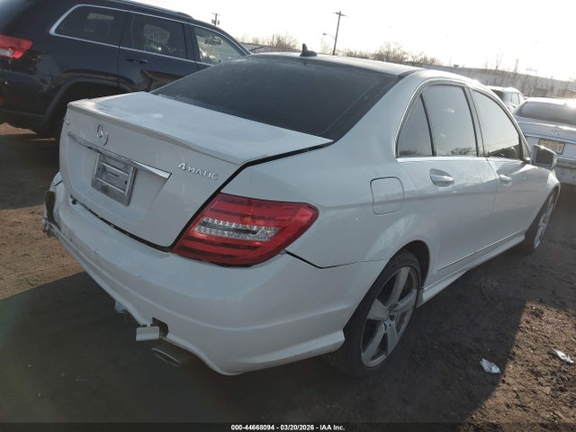 Aukcja sprzedaży 2012 Mercedes-benz C 300 Sport 4matic, vin: WDDGF8BB9CA719374, numer aukcji: 44668094