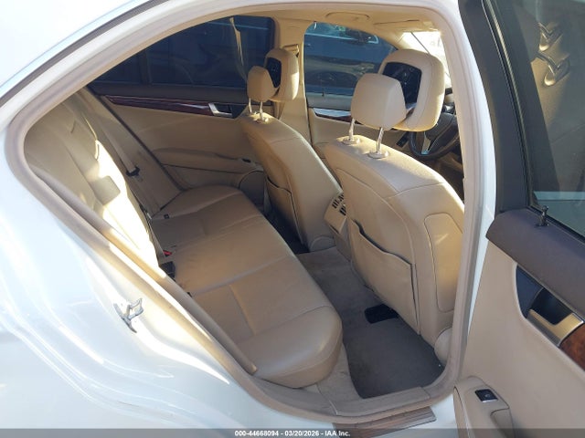 Aukcja sprzedaży 2012 Mercedes-benz C 300 Sport 4matic, vin: WDDGF8BB9CA719374, numer aukcji: 44668094