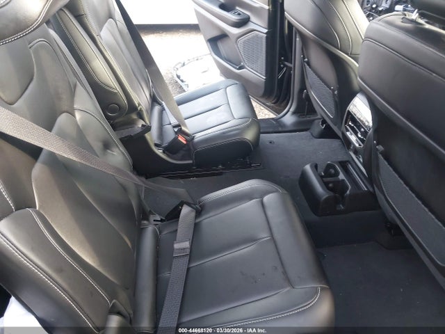 44668120 :رقم المزاد ، 1C4RJKBG3R8593636 vin ، 2024 Jeep Grand Cherokee L Limited 4x4 مزاد بيع