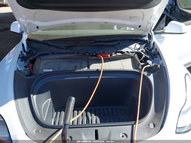 2023 TESLA MODEL Y 7SAYGDEE9PA128999 Photo 9