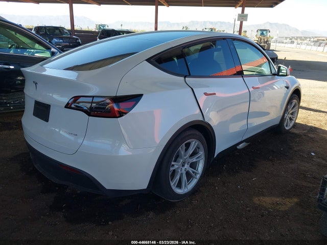 2023 TESLA MODEL Y 7SAYGDEE9PA128999 Photo 3