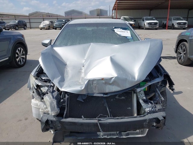 2017 Toyota Camry Se მანქანა იყიდება აუქციონზე, vin: 4T1BF1FK9HU702114, აუქციონის ნომერი: 44668171